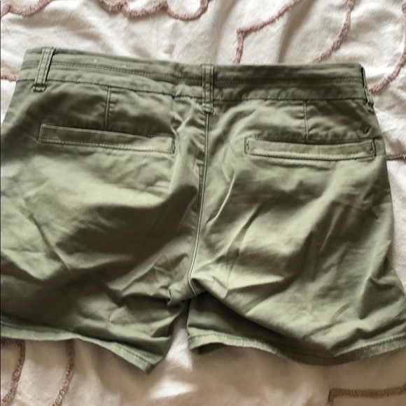 American Eagle shorts - Picture 2 of 3